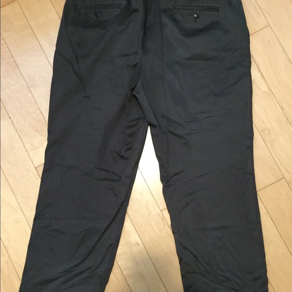 Olive Green Dockers Pants - Picture 2 of 3